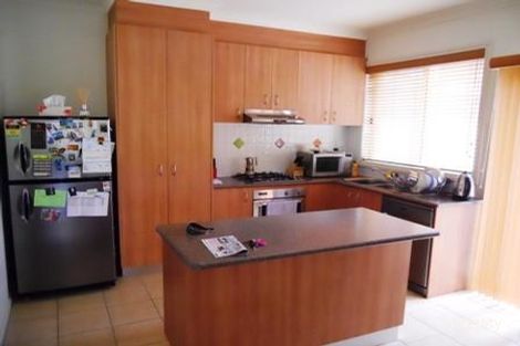 Property photo of 2/148 Greaves Street North Werribee VIC 3030