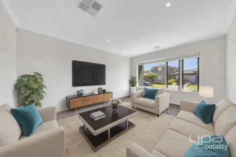 Property photo of 113 Bondi Parade Point Cook VIC 3030