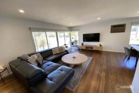 Property photo of 34 Heysen Drive Sunbury VIC 3429