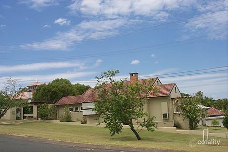 2 Macalister St, Ipswich, QLD 4305