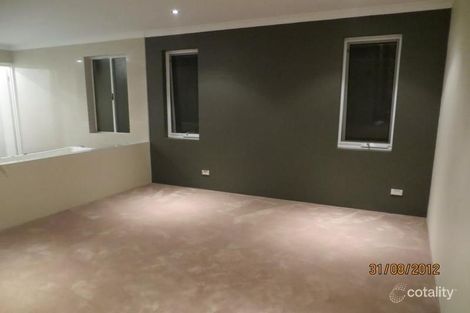 Property photo of 1 Sandpiper Street Harrisdale WA 6112