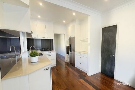 Property photo of 3 Tongarra Place Westleigh NSW 2120