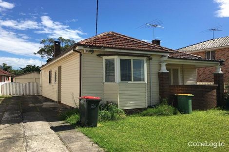 Property photo of 8 Myddleton Avenue Fairfield NSW 2165