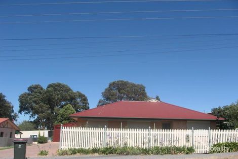 7 Dale Ave, Ridgehaven, SA 5097