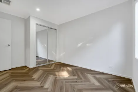 Property photo of 1 Consort Place Craigieburn VIC 3064