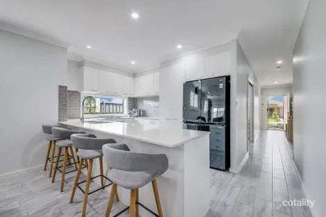 Property photo of 2 Clowes Street Elderslie NSW 2570