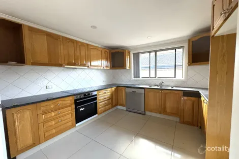 Property photo of 67 Banks Drive St Clair NSW 2759