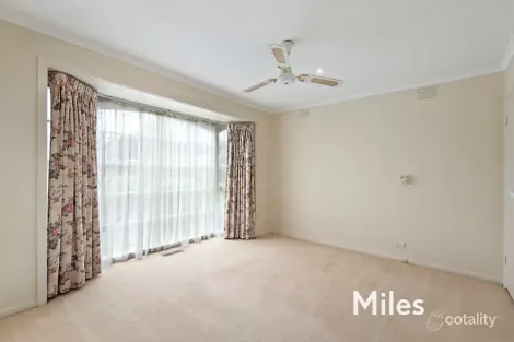 Property photo of 2/35 Devonshire Road Watsonia VIC 3087