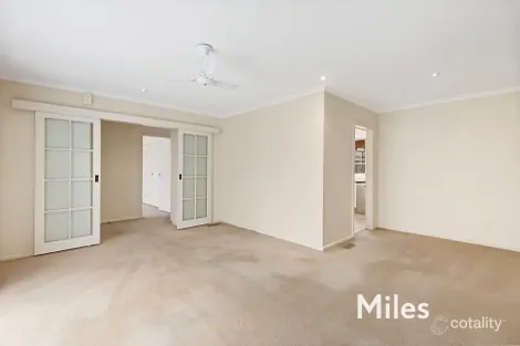 Property photo of 2/35 Devonshire Road Watsonia VIC 3087
