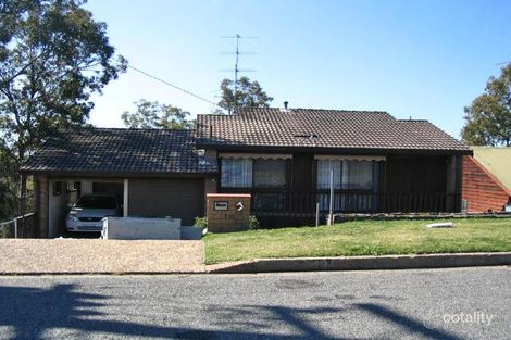 10 Robertson Rd, Valentine, NSW 2280