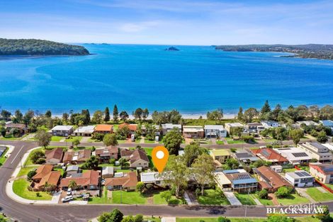 8 Wallaringa St, Surfside, NSW 2536