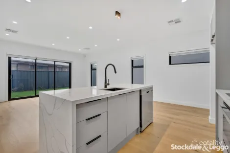 Property photo of 2A Augusta Close Sunbury VIC 3429