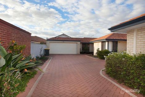 Property photo of 11 Brolo Court Stirling WA 6021