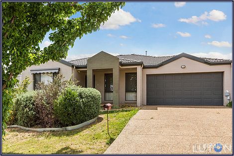 Property photo of 10 Inglewood Street Gungahlin ACT 2912