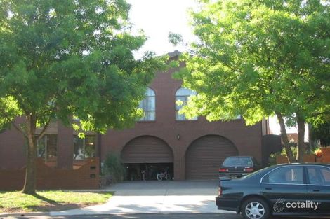 17 Larwood Cl, Avondale Heights, VIC 3034