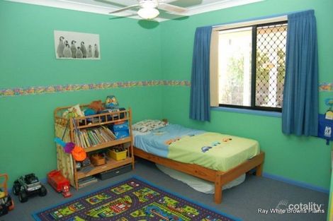 Property photo of 18 Haldham Crescent Regents Park QLD 4118