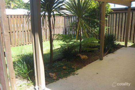 Property photo of 33 Kalimna Drive Broadbeach Waters QLD 4218