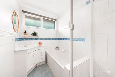Property photo of 17 Eildon Parade Rowville VIC 3178