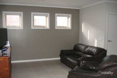 Property photo of 9/801 Ripon Street South Redan VIC 3350