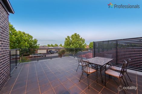 Property photo of 51 Landscape Drive Hillside VIC 3037