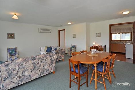 Property photo of 14 Chapman Road Middleton SA 5213