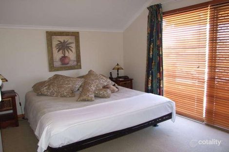 Property photo of 25 Kittyhawk Grove Geographe WA 6280