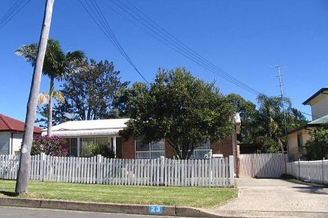 23 Andrew Cres, Mount Warrigal, NSW 2528