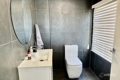 Property photo of 48 Muir Street Labrador QLD 4215