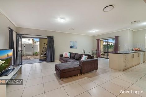 Property photo of 8 Waterside Boulevard Cranebrook NSW 2749