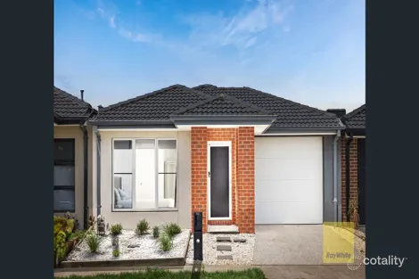 27 Namadgi Cres, Truganina, VIC 3029