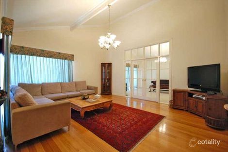 Property photo of 5 Heysen Crest Woodvale WA 6026