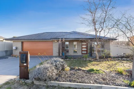 9 East Camp Dr, Cooma, NSW 2630