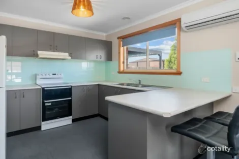 Property photo of 21 Rothesay Close Newnham TAS 7248