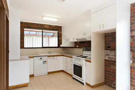 Property photo of 5 Hermitage Avenue Mount Clear VIC 3350