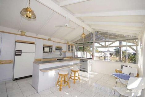 Property photo of 2 Sara Avenue Broadbeach Waters QLD 4218