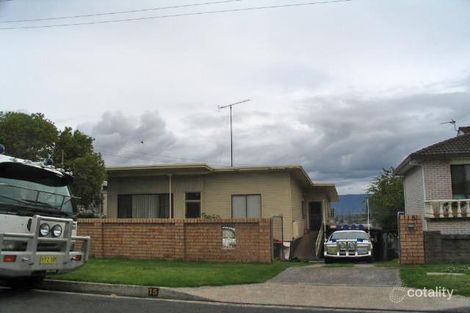 15 Kingsley Dr, Lake Heights, NSW 2502