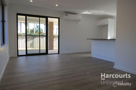 Property photo of 3 Raht Place Doonside NSW 2767