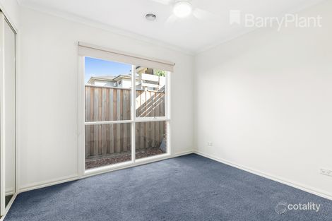 Property photo of 2/23 Snell Grove Pascoe Vale VIC 3044