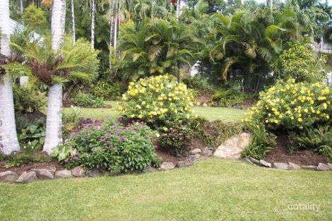 Property photo of 14 Marcus Close Mooroobool QLD 4870