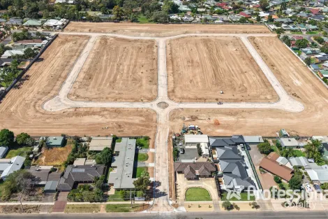 Property photo of 546 Deakin Avenue Mildura VIC 3500