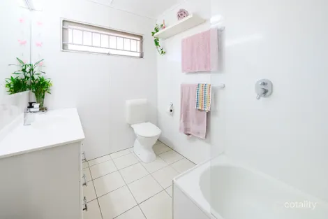 Property photo of 33 Riaweena Street The Gap QLD 4061