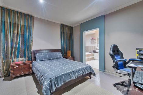 Property photo of 3 Beerwah Street Pacific Pines QLD 4211