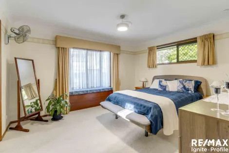 Property photo of 25 Wirilda Street Middle Park QLD 4074