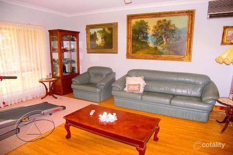 Property photo of 5 Amadeus Place Desert Springs NT 0870