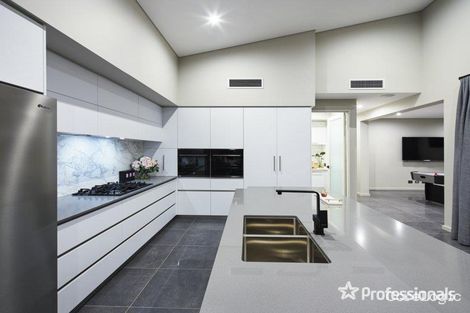 Property photo of 27 Crimson Boulevard Forrestfield WA 6058