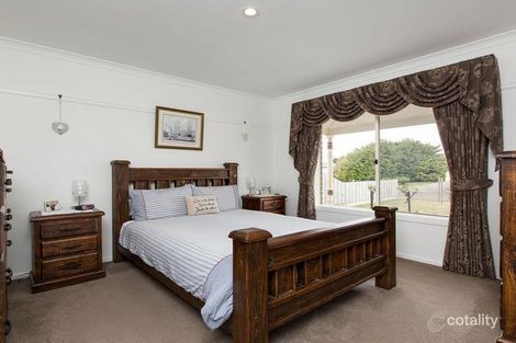 Property photo of 18 Connor Place Kilcunda VIC 3995