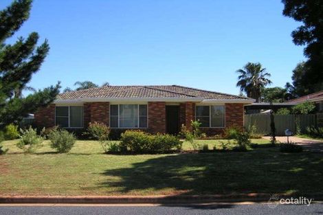 Property photo of 37 Lindsay Place Dubbo NSW 2830