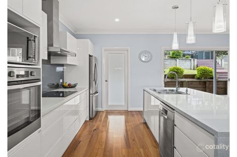 Property photo of 17 Braemar Drive Wamberal NSW 2260