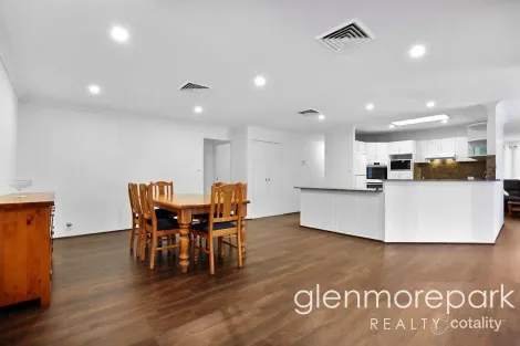Property photo of 3 Maidstone Place Glenmore Park NSW 2745