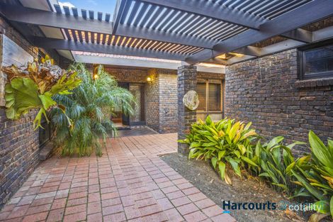Property photo of 16 Bluelake Court Tennyson SA 5022